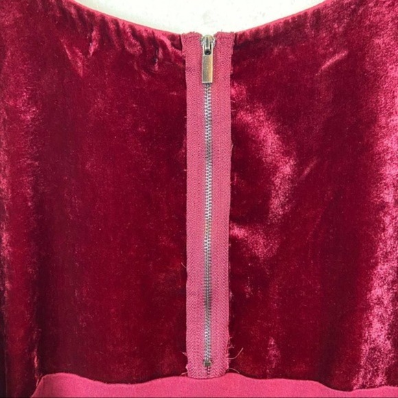 Lucky Brand Velour Top Red Women's Maroon Crushed Stretch Blouse Size Medium - Picture 4 of 12